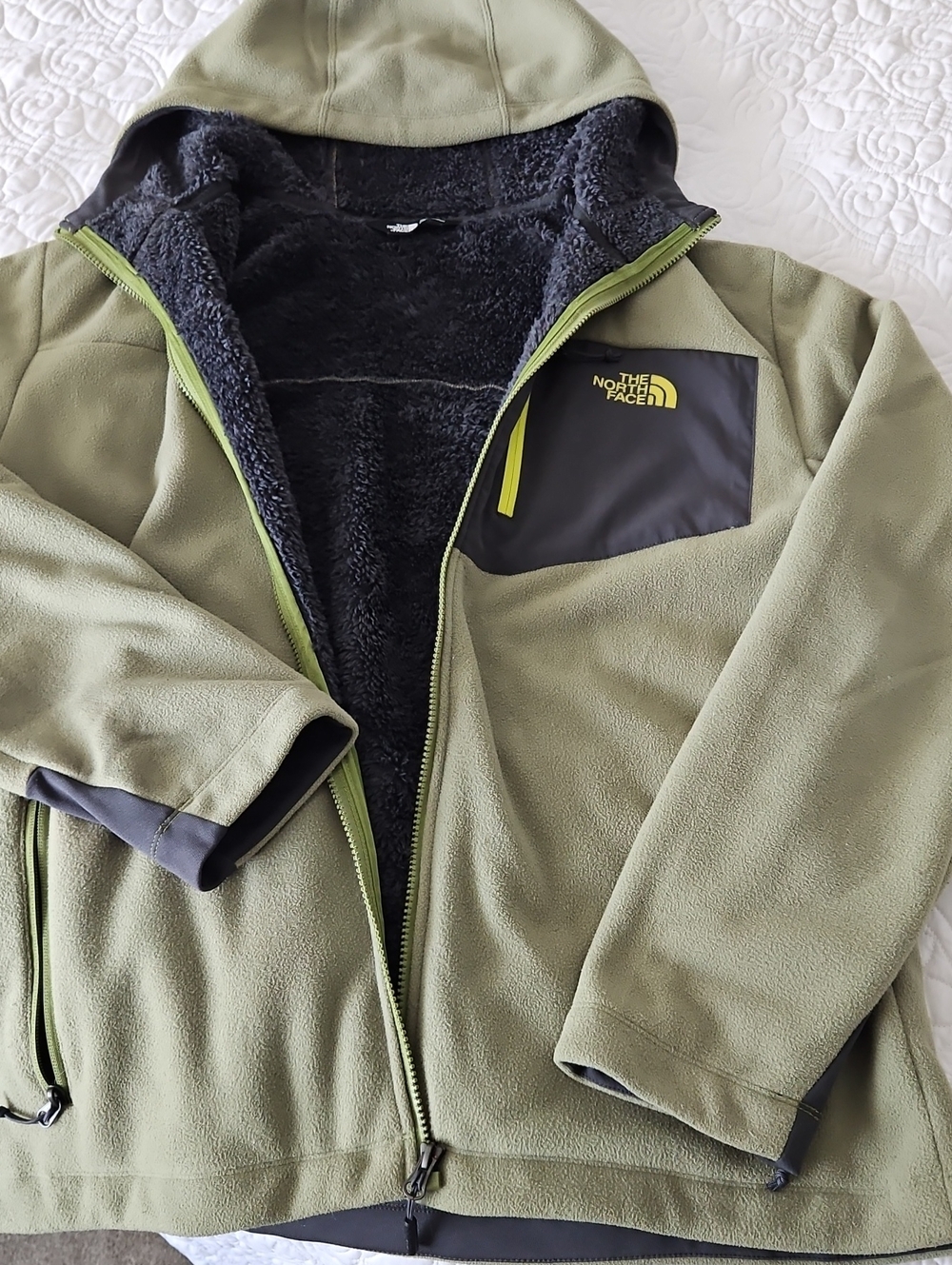 The North Face Mens Olive Green Hooded Fleece Jacket with Dark Gre Sherpa Lining